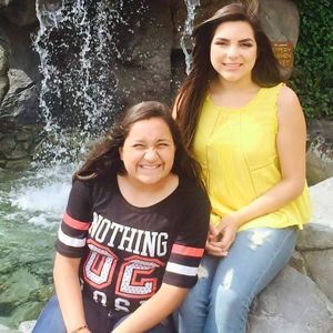 Meet your Posher, Elva